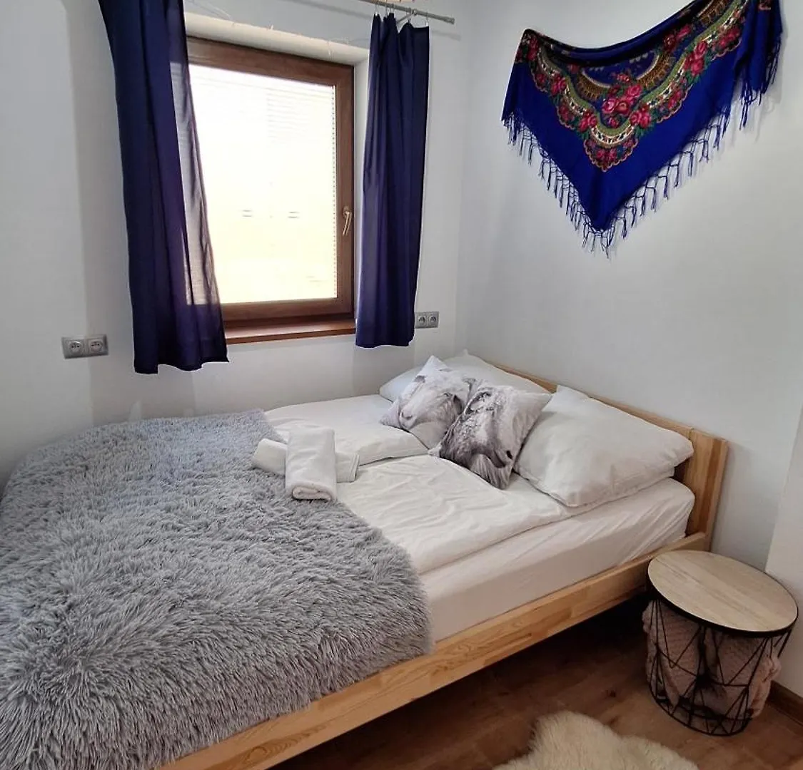 Apartament Na Brzyzku زاكوباني شقة